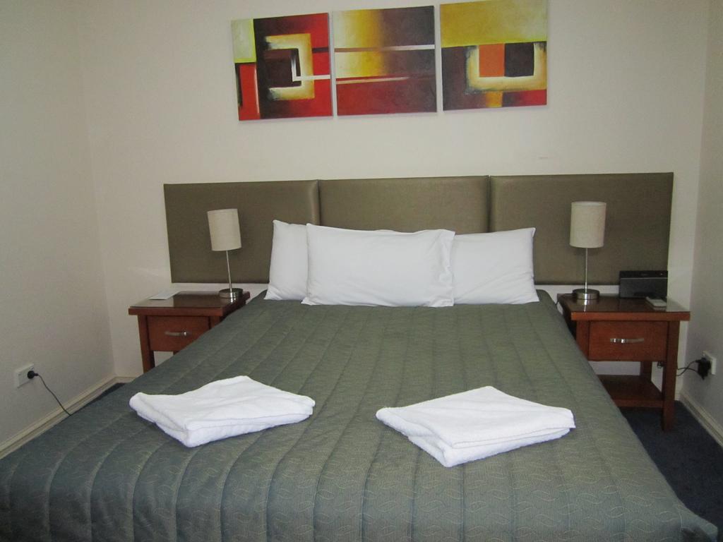 Alderney On Hay - Managed By Starwest Hotel & Apartments East Perth Экстерьер фото