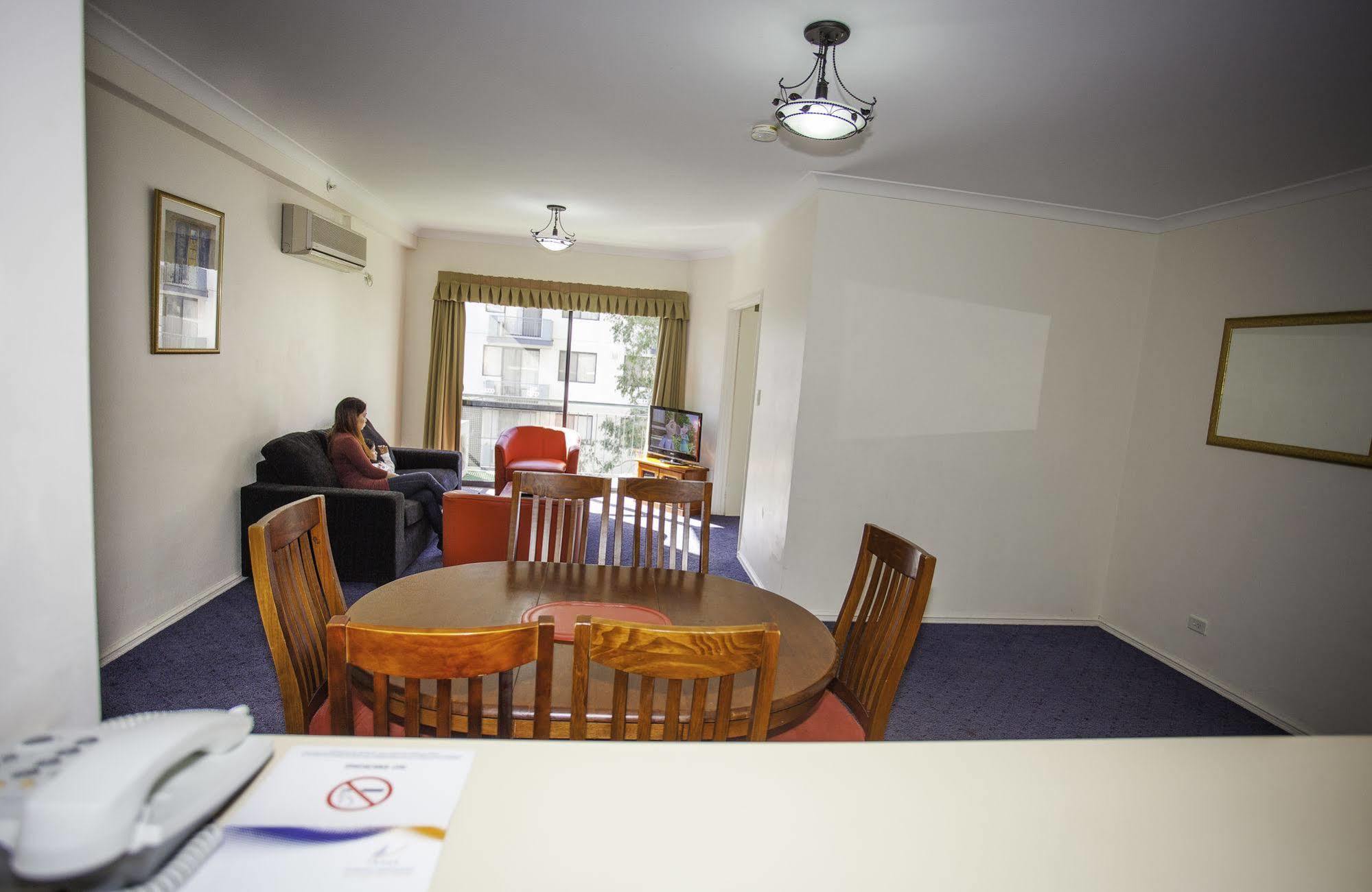 Alderney On Hay - Managed By Starwest Hotel & Apartments East Perth Экстерьер фото